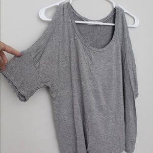 Striped cut-out shoulder